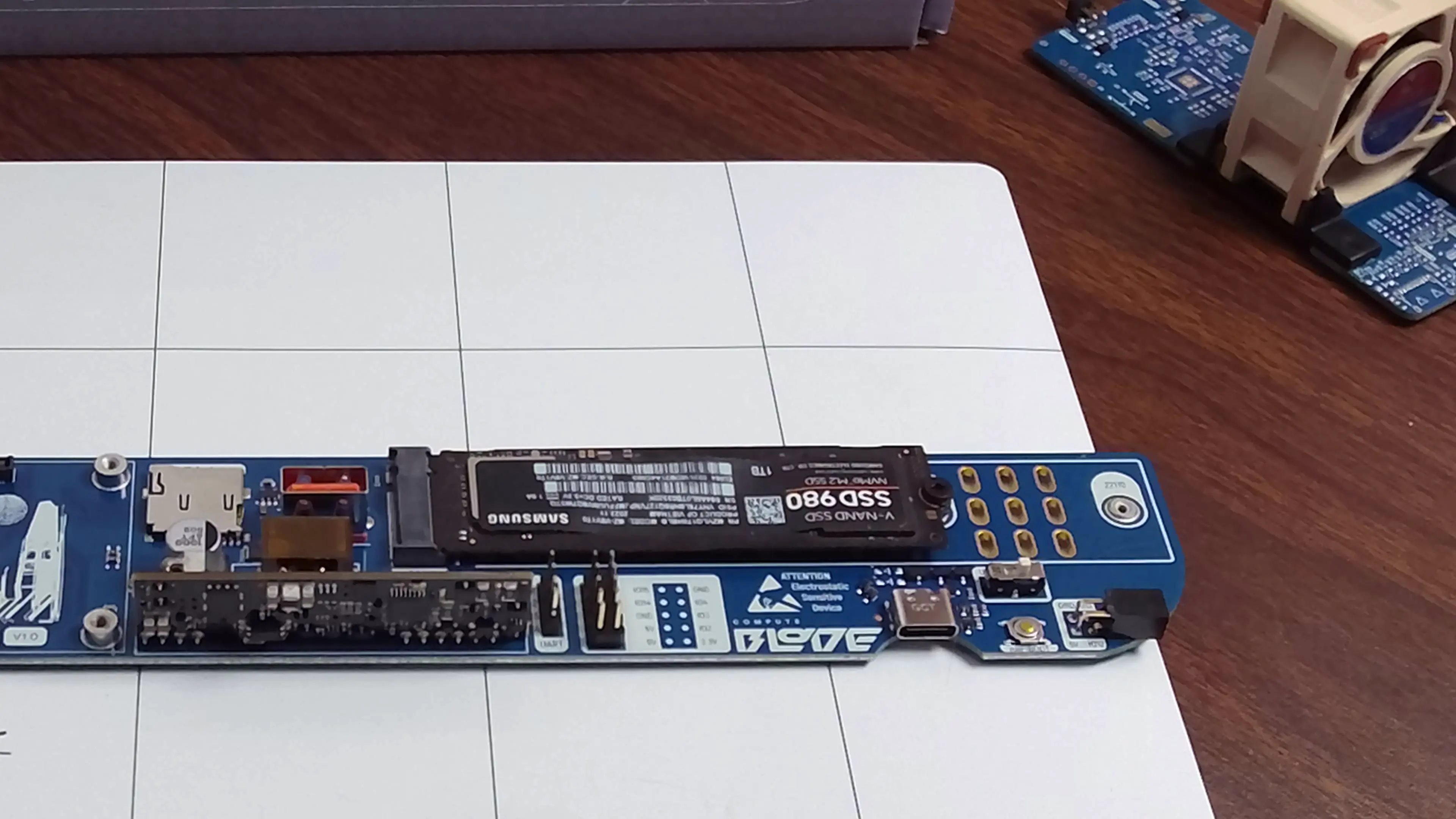 MK4-K blade with Samsung SSD 980 Installed